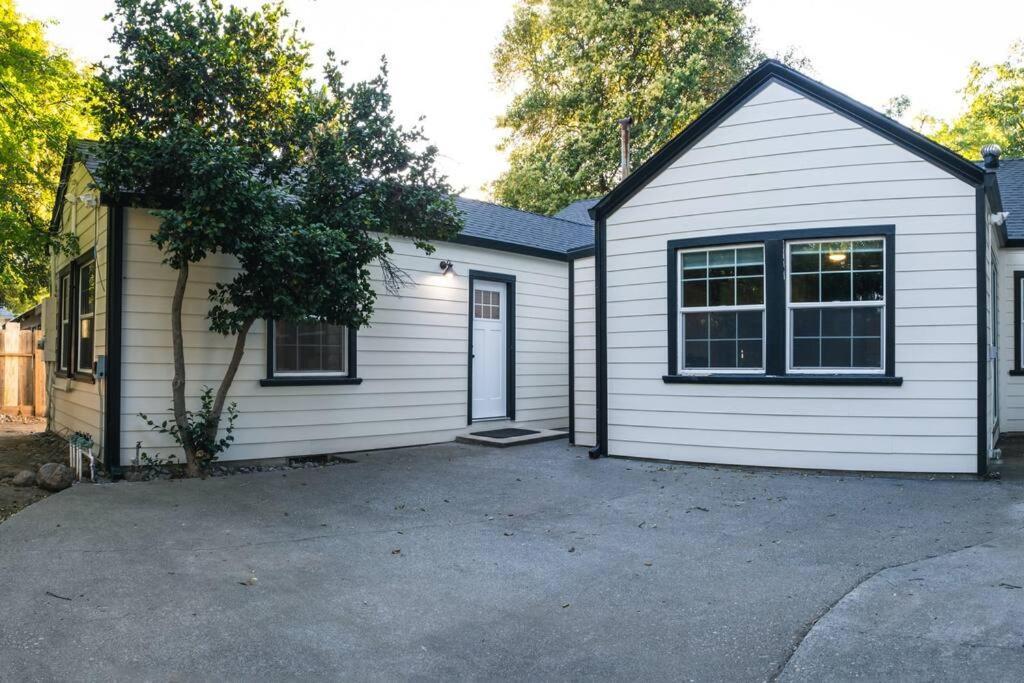 Lovely House Near Downtown, Home Away From Home! チコ エクステリア 写真
